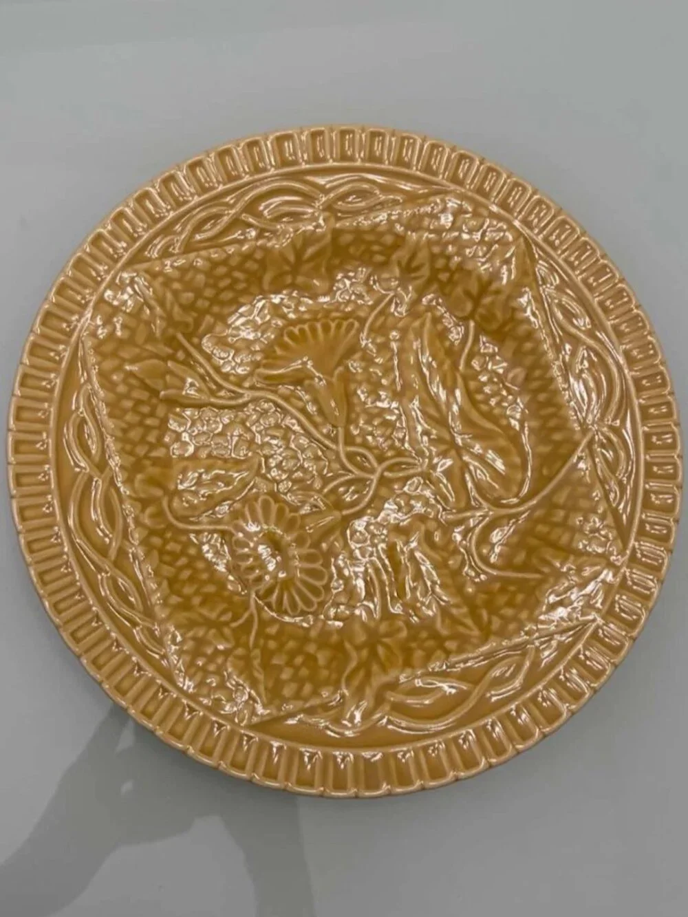 NOS 2x Jay Willfred x Andrea Sadek Bordallo PinheiroPortugal Yellow Dinner Plate